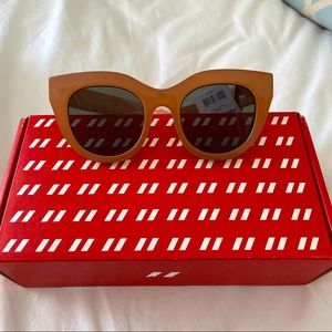 AIR HEART | CARAMEL color